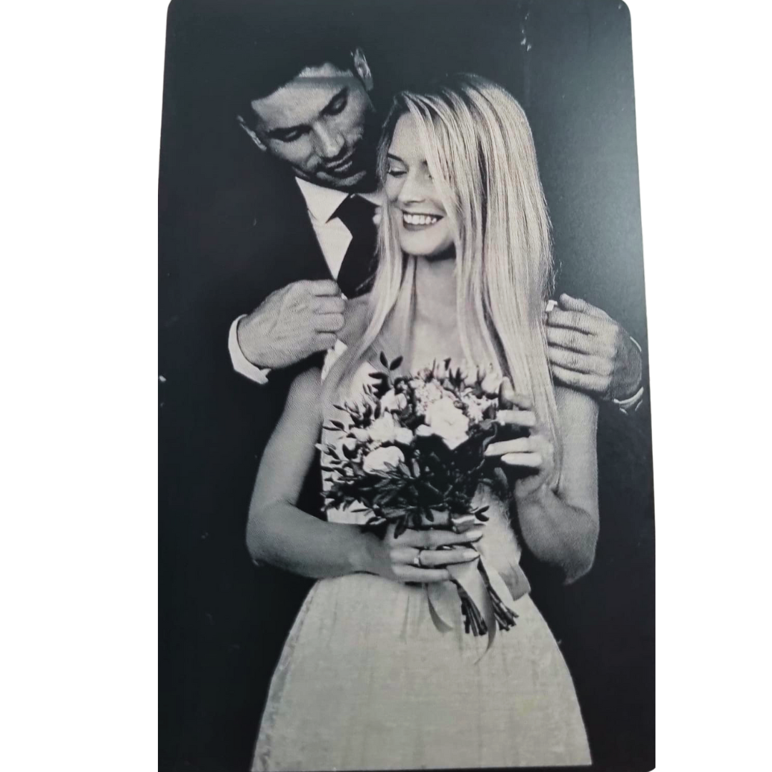 Engraved just married picture on aluminum business card